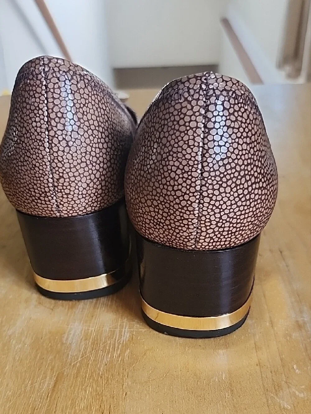 Tory Burch Beige Brown Block Heel Pumps